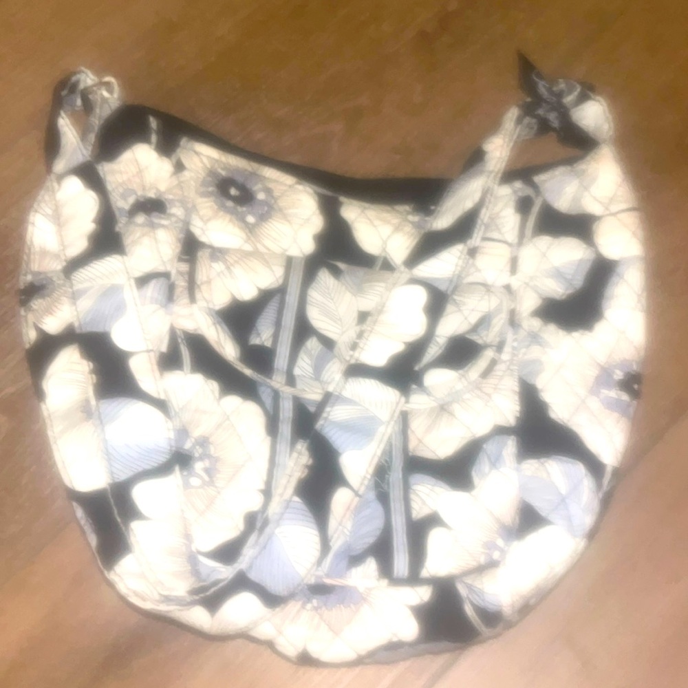 EUC! Super clean Vera Bradley Hobo Style Bag. Black and White Floral.
